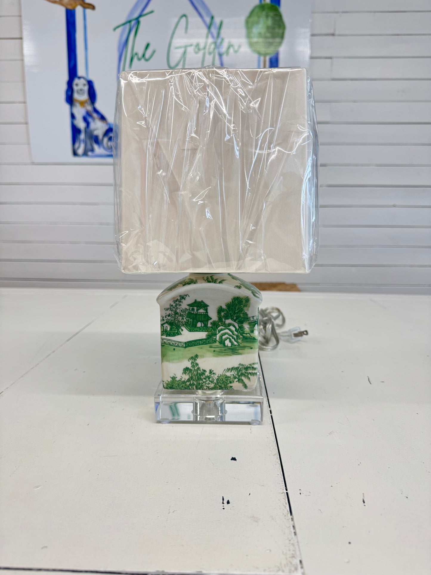 Green Willow Lamp