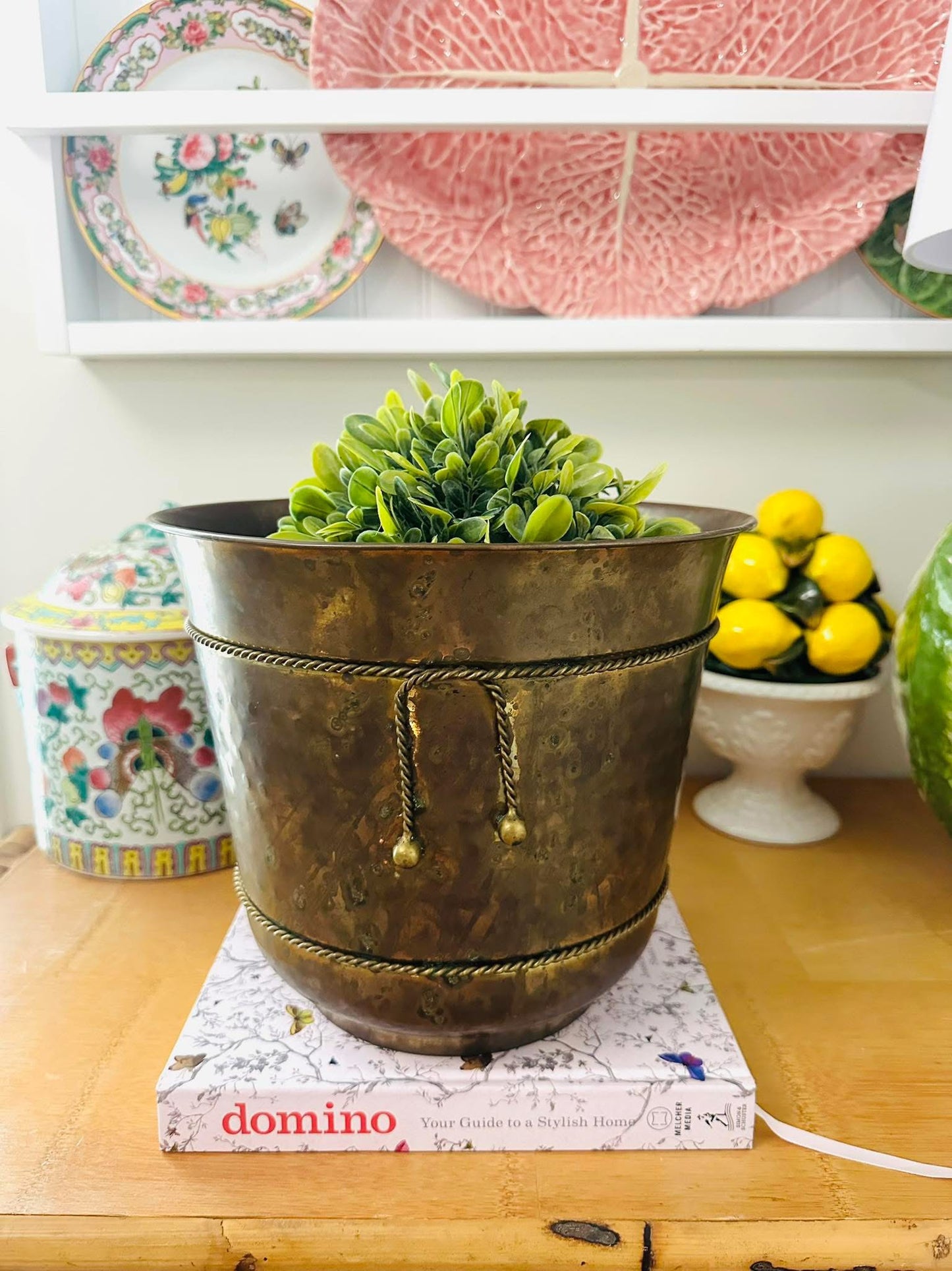 ✨ Absolutely obsessed with this brass beauty — the perfect piece to pop a mum in and bring all the cozy fall vibes inside or out 🍂🌼

Dimensions: 8 1/2” T by 8” W