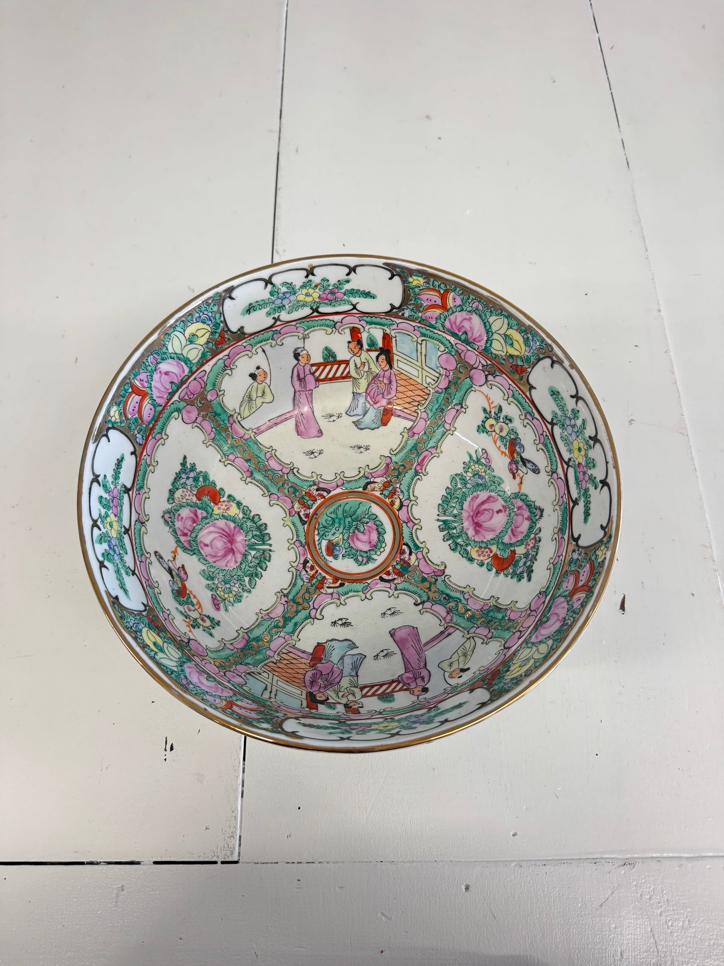 10” Rose Medallion Bowl