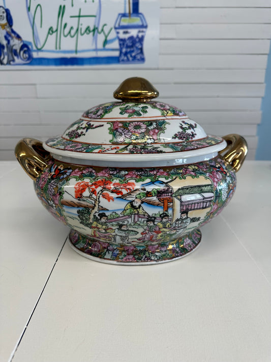 Rose Medallion Tureen