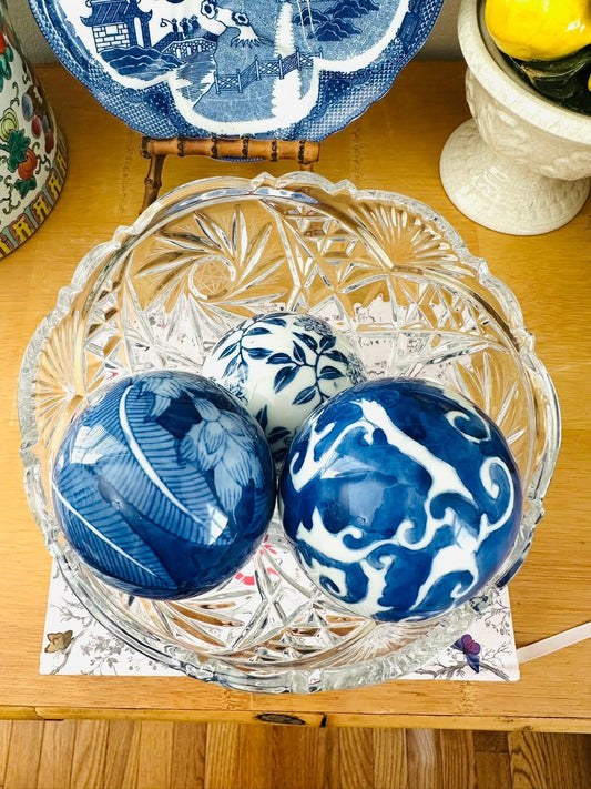 I adore a timeless crystal bowl, but these blue & white ceramic orbs take it to another level of elegance 💙🤍

Crossposted 

🩷We do not offer exchanges or accept returns.