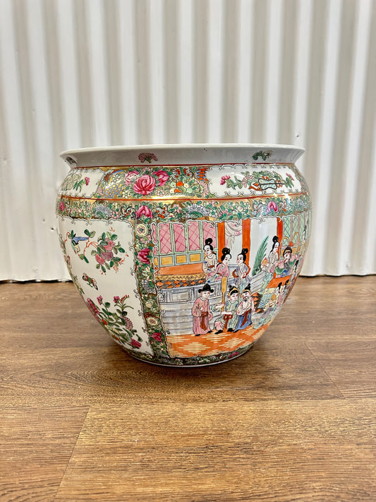 Rose Medallion Fishbowl Planter