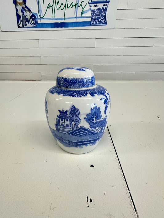 Blue Willow Ginger Jar