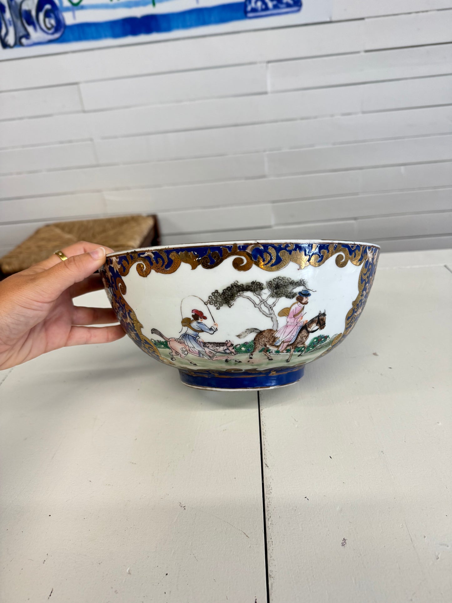 10” Hunt Scene Bowl